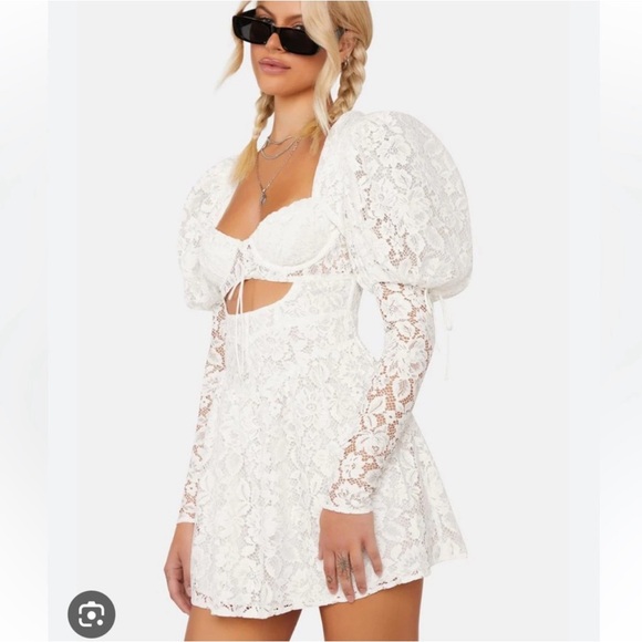 For love & lemons NWT XS France’s puff sleeve white lace dress - Picture 2 of 7